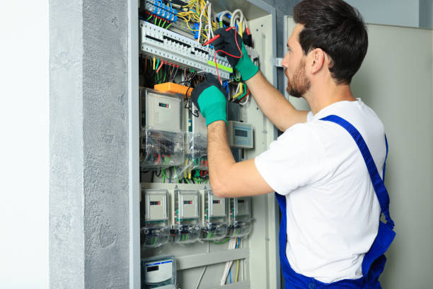 Best Affordable Emergency Electrician  in Colby, WI